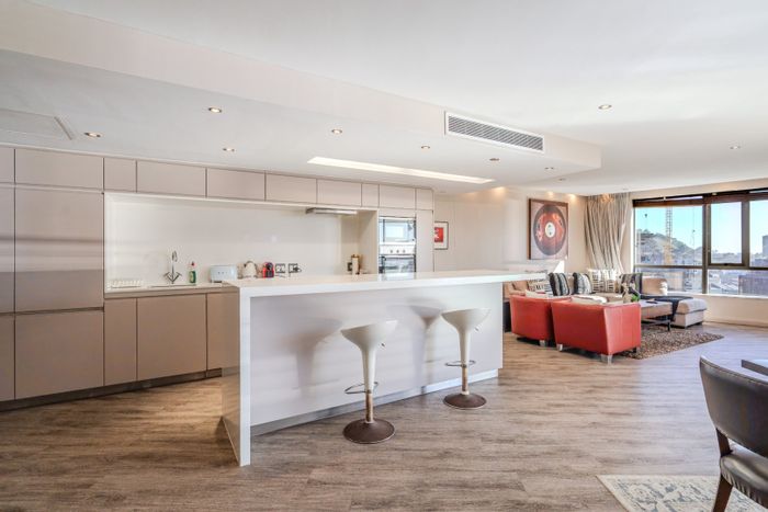 Property #2386382, Apartment For Sale in Cape Town City Centre