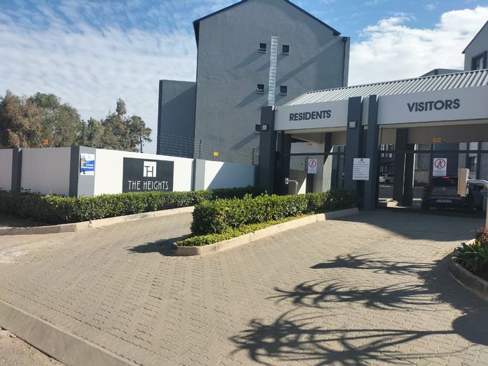 2-Bedroom Apartment For Sale in Halfway Gardens with clubhouse, security, and amenities.