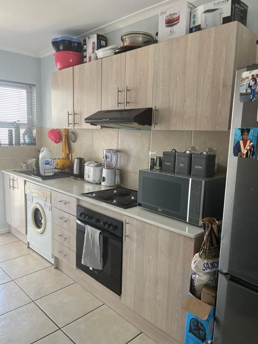 2-Bedroom Apartment To Rent in Cravenby, near amenities and public transport.