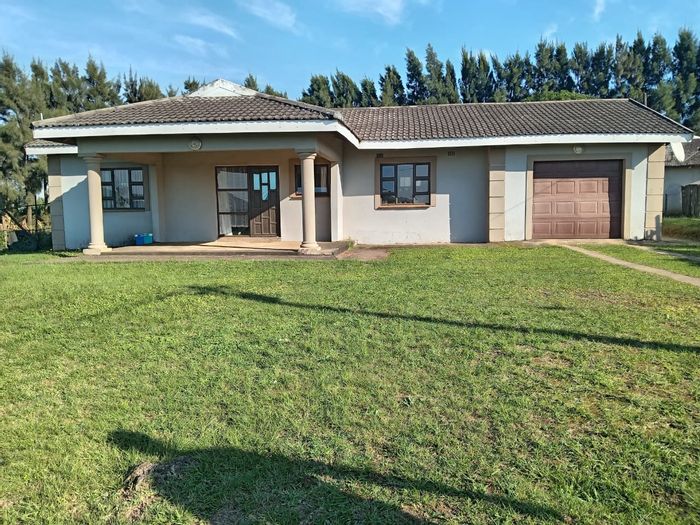 Ongoye House For Sale: 2 bedrooms, garage, dining area, spacious yard.