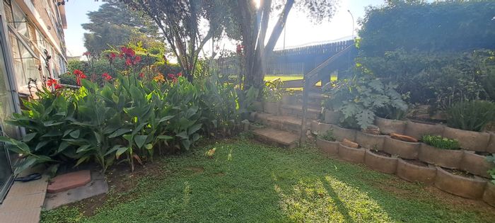 1-Bedroom Apartment To Rent in Eastleigh with garden, prepaid electricity, and carport.