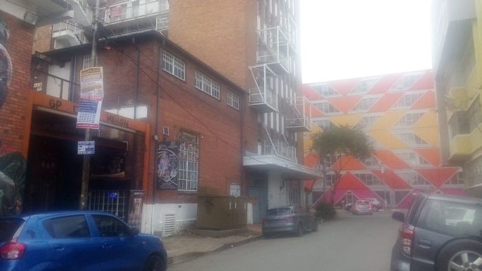 For Sale: Furnished Jeppestown Apartment with 24/7 Security, near Jewel City.