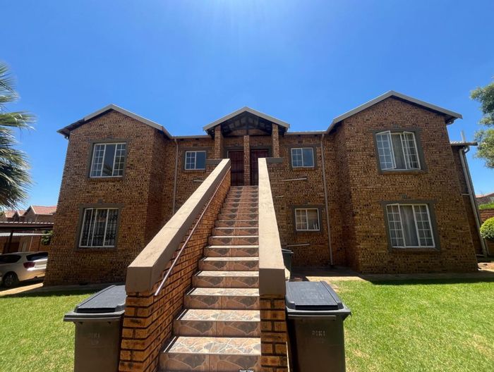 For Sale: 2-Bedroom Apartment in Strubensvallei with Outdoor Patio and No Transfer Duty.