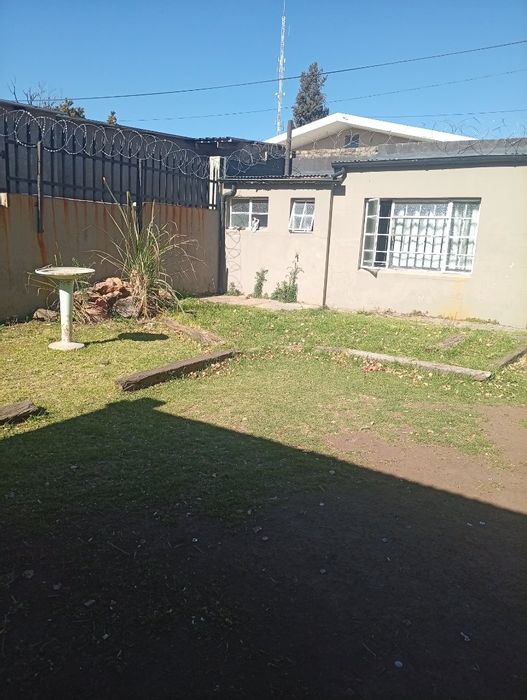 Brixton House For Sale: 13-bedroom student accommodation, income-generating, rezoned for expansion.