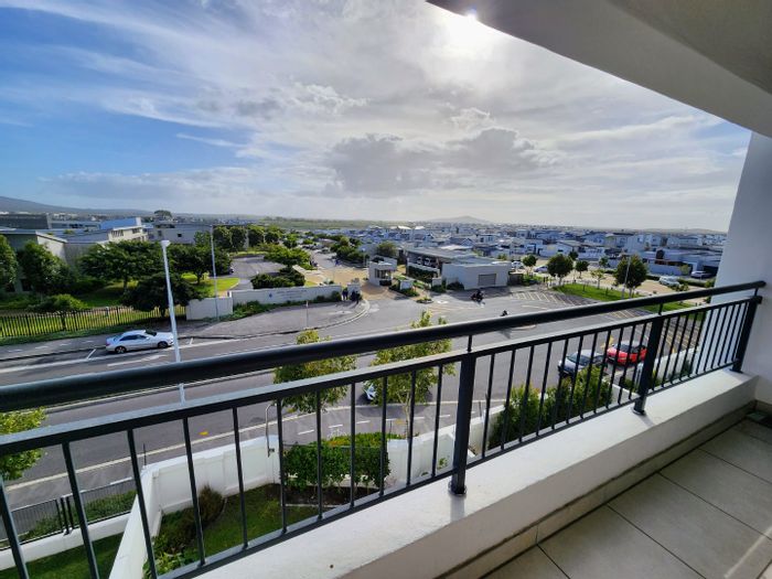 Property #2390132, Apartment Rental Monthly in Parklands North