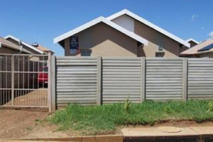 For Sale: House in Sky City with 2 bedrooms, garage, and low maintenance yard.