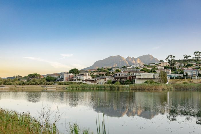 For Sale: Townhouse in Mzuri Estate with garden, views, and security amenities.