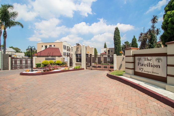 Dowerglen Townhouse For Sale: 3 Bedrooms, Pool, Gated Community, 24/7 Security.