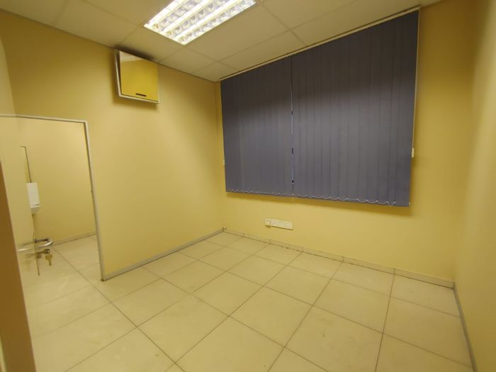 For Sale: 61m2 commercial medical suite in Pretoria Central, secure and income-producing.