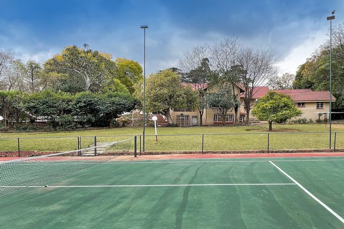 Bryanston Vacant Land Residential For Sale: Rezoned for 25 units, prime location.