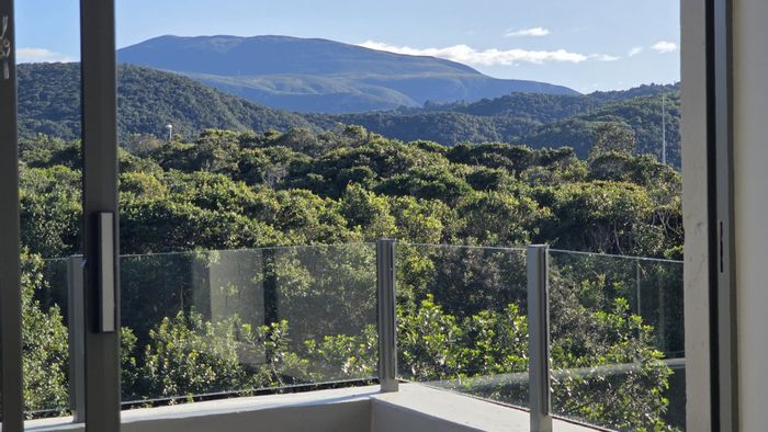 For Sale: House in Wilderness Central with 3 bedrooms, patios, and nature access.