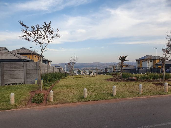 Danville House For Sale: 3 Bedrooms, 24-hour security, parks, outdoor gym.