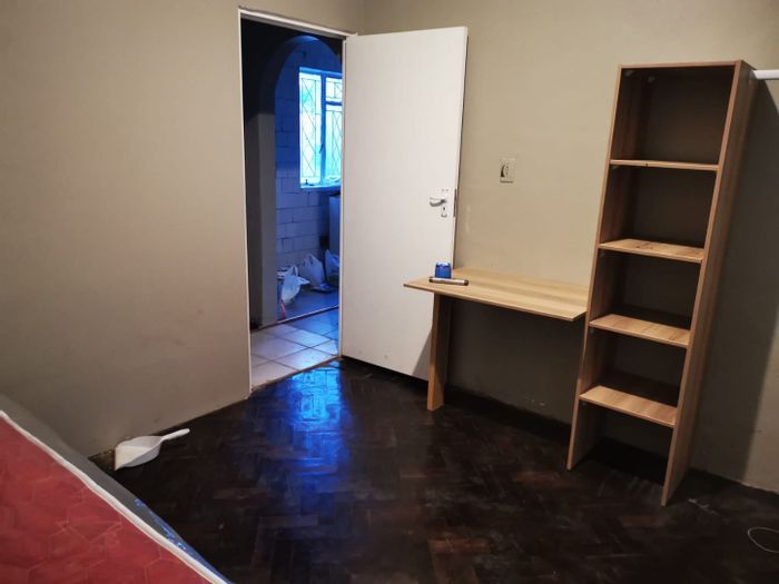 5 Bedroom house for sale in Vrededorp, ideal for student rentals and investment.