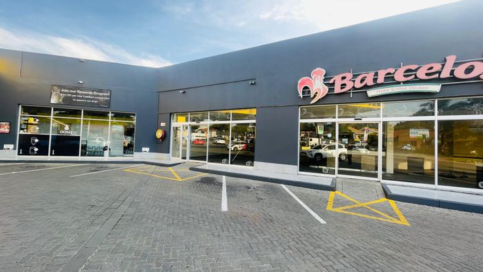 Commercial Space To Rent in Garsfontein - High Traffic, Ideal for Food or Retail.