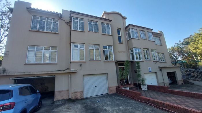 For Sale: Apartment in Bulwer with 3 bedrooms, garage, and close to amenities.