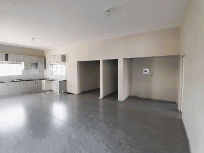2 Bedroom Apartment To Rent in Glen Austin AH with pool, study nook, and security.