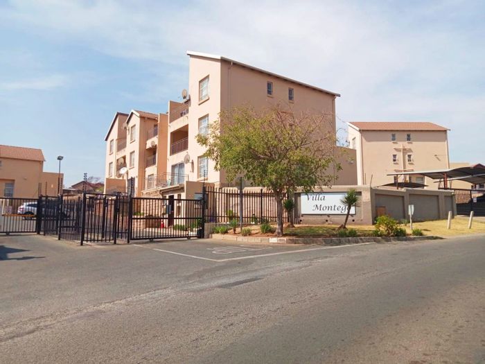 For Sale: 3-Bedroom Apartment in Vorna Valley with 24-hour security and parking.