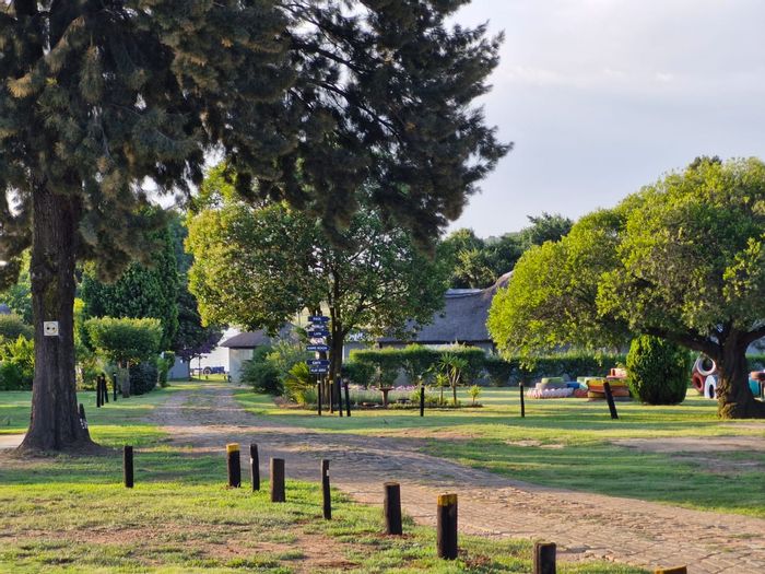 For Sale: Farm in Vaal Marina Central with chalets, jetty, and income potential.