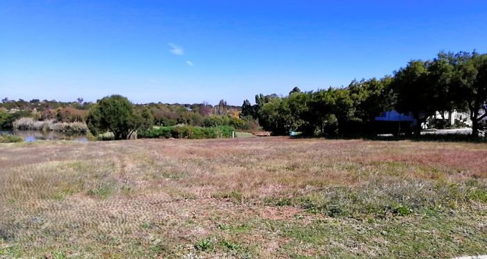 Vacant Land Residential For Sale in Vaal Marina Central - 1163m² near waterfront activities.