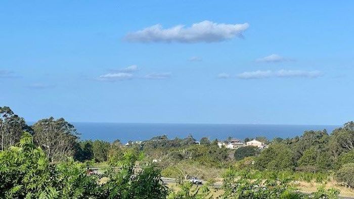 For Sale: House in Margate Central with pool, garage, and sea views.