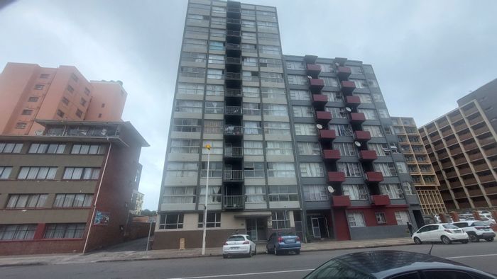 1-Bedroom Apartment To Rent in South Beach, near shopping and schools.