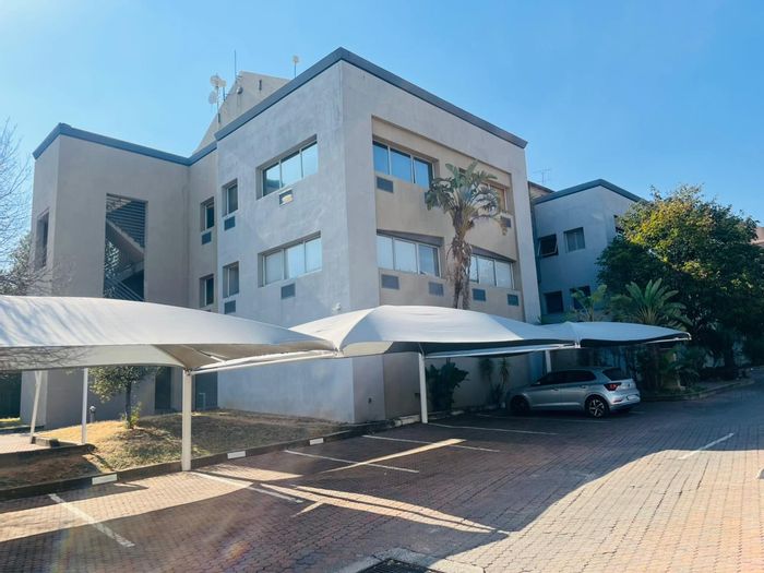 For Sale: Commercial office block in Sunninghill with flexible layout and secure location.