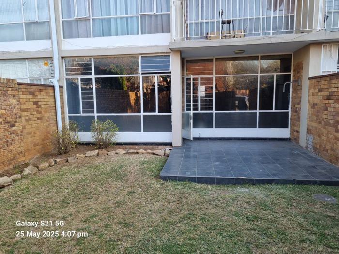 For Sale: House in Marlands with private garden, carport, and open-plan living.