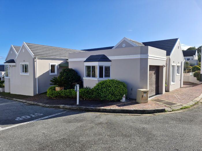 For Sale: House in Hunter Village with 3 bedrooms, garage, and community amenities.