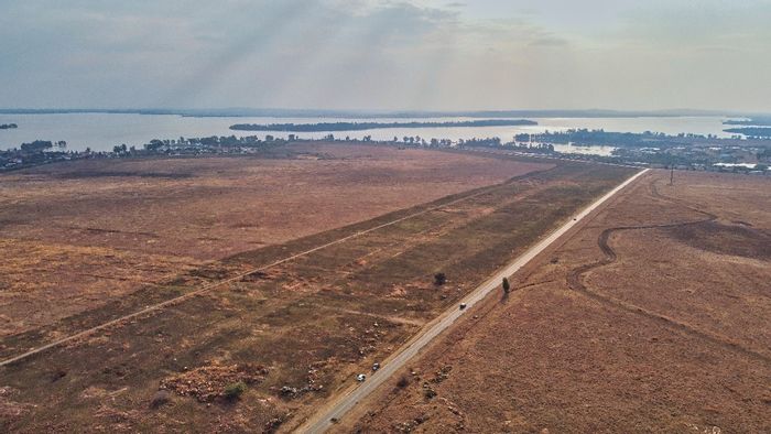 Vaal Marina Central: For Sale - Vacant Land Residential with wildlife access and dam views.