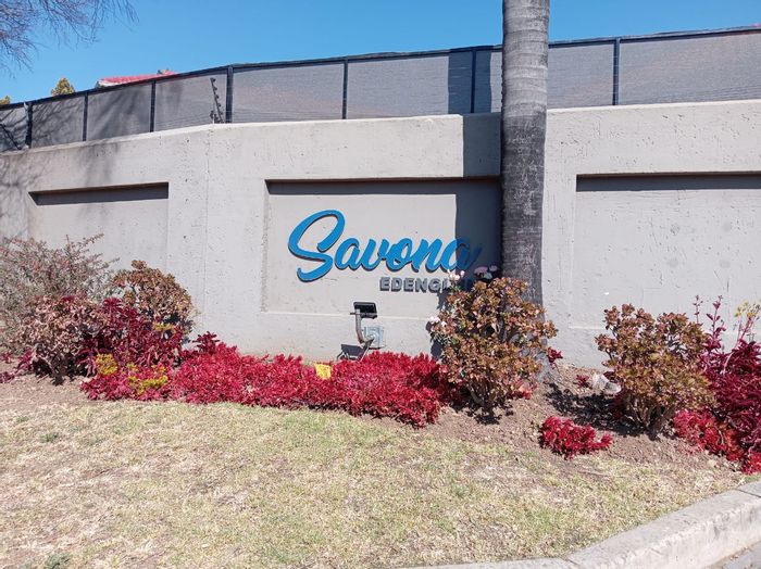 Eden Glen Apartment To Rent: 2 Bedrooms, garden access, secure complex amenities.