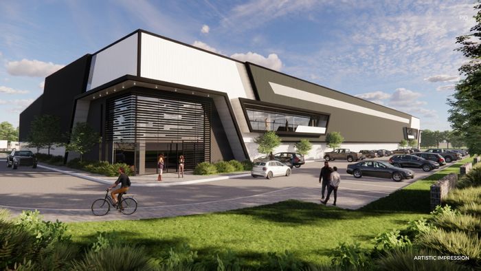 To Rent: Industrial Space in Airport Industria with flexible configurations and 24-hour security.