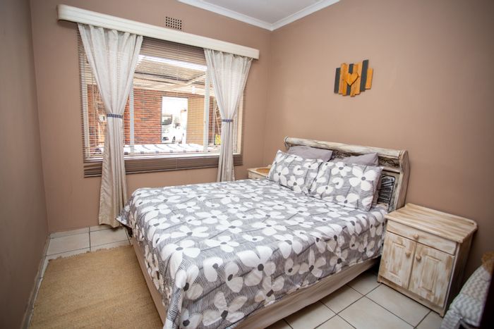 Chroompark Townhouse: 4-bed Vintage Gem with Garage, Carport, Braai Area - For Sale