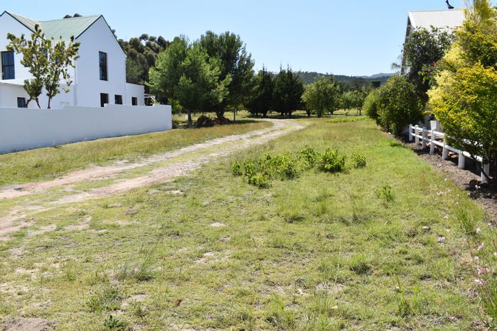 Vacant Land Residential For Sale in Villiersdorp Central with golf, dam access, security.