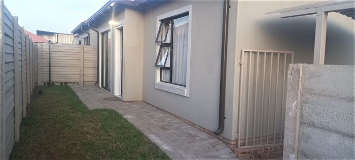 Property #ENT0246431, Townhouse for sale in Alliance