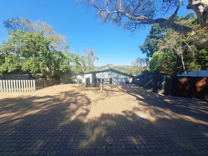 Prime Nelspruit Ext 5 House for Sale: Established Kindergarten with Expansion Potential!