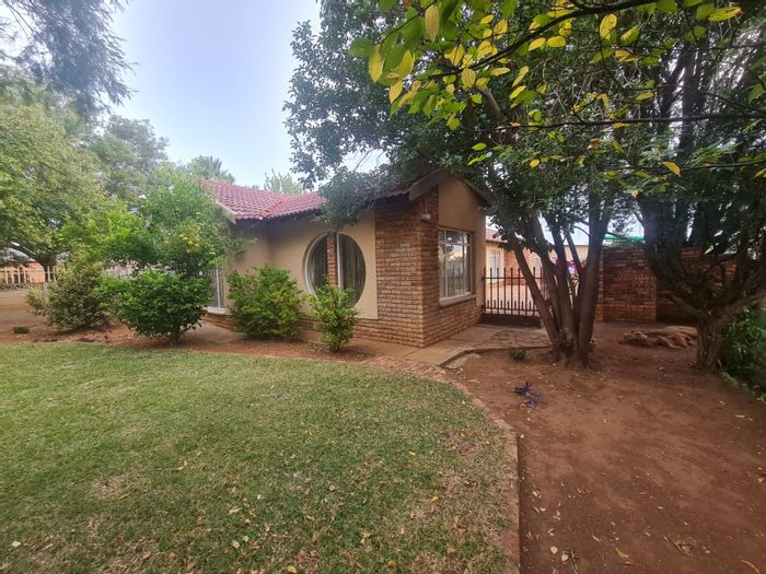 For Sale: Dual 2-bedroom houses in Meiringspark, ideal for rental income!