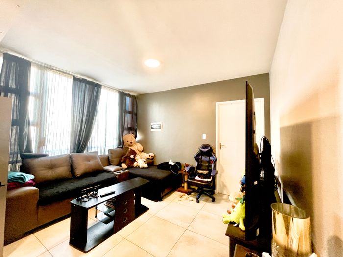 Property #ENT0252115, Apartment for sale in Lombardy Estate