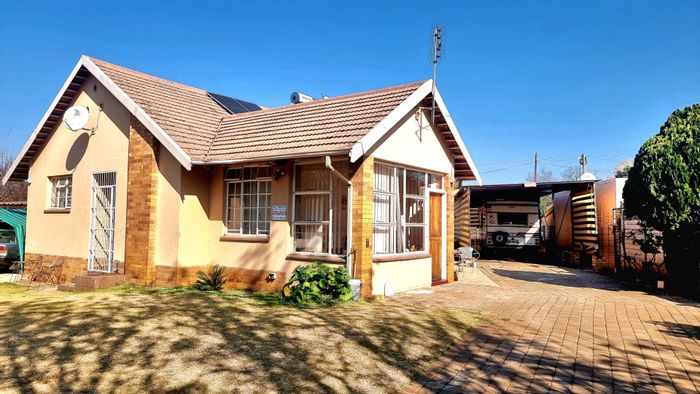 Property #ENT0254960, House for sale in Stilfontein Ext 1