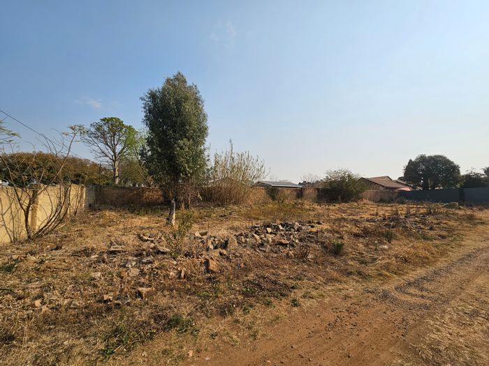 Vacant Land Residential in Lydenburg Central For Sale - 715 sqm, privacy, potential.