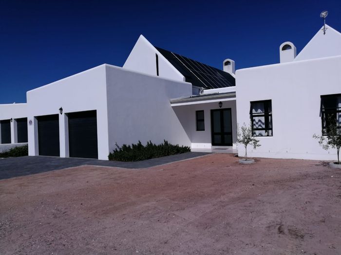 Property #ENT0258618, House for sale in Dwarskersbos