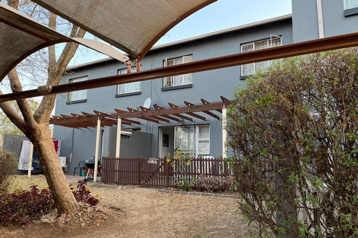 Property #ENT0259177, Townhouse for sale in Greenstone Hill