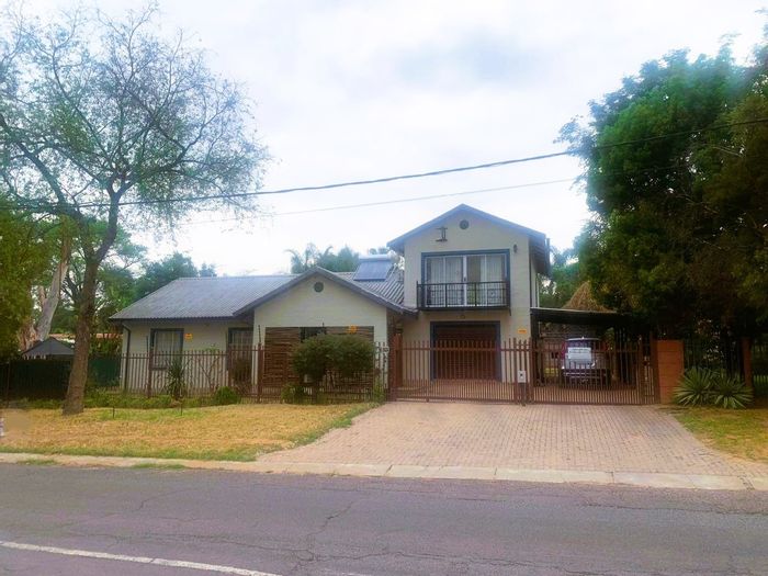 Property #ENT0259413, House for sale in Modimolle Central
