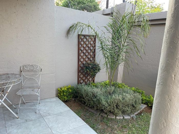 Property #ENT0260551, Townhouse for sale in Oaklands