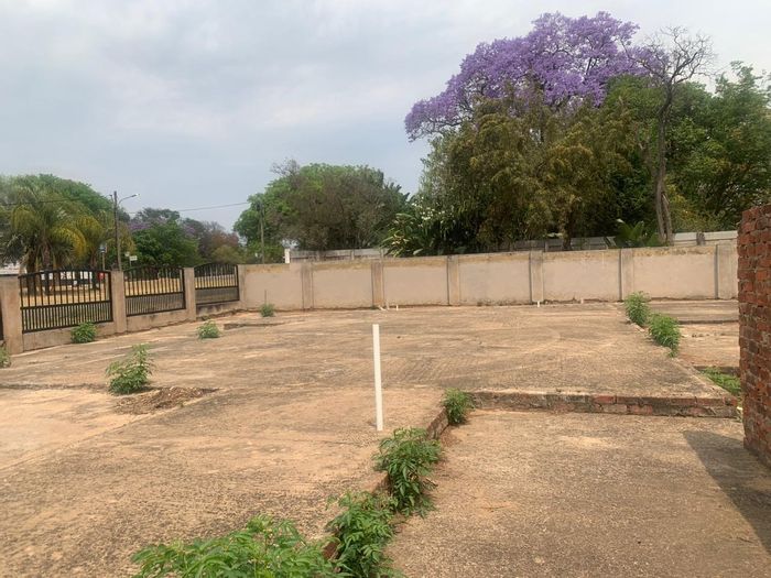 Vacant Land Residential in Modimolle Central For Sale: 500m2 with foundation, utilities, approved plans.