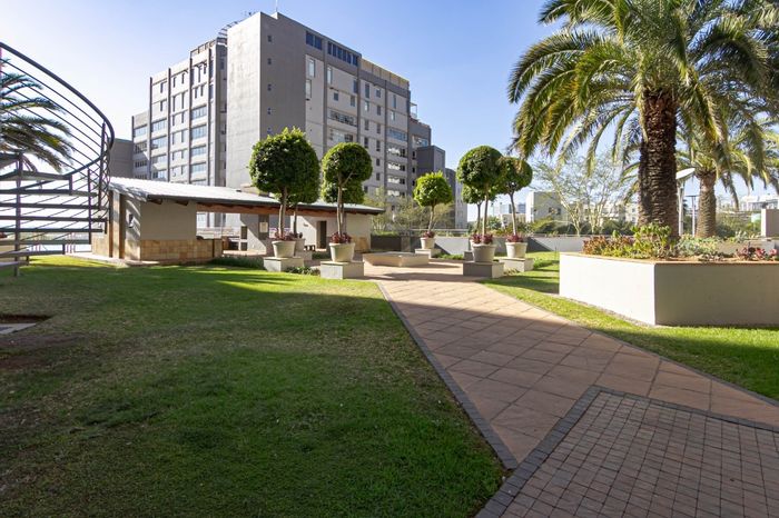 Spacious 2-Bed Apartment in Sandhurst, Steps from Sandton CBD and Gautrain.