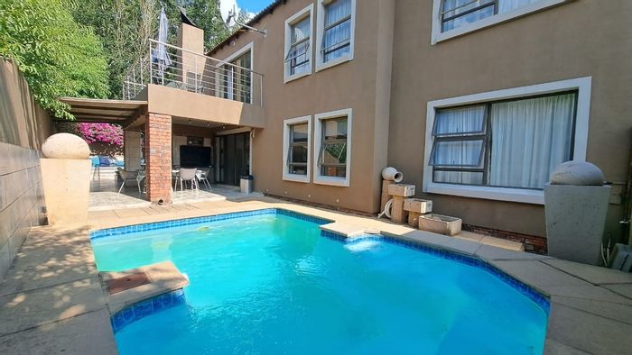 Amberfield House For Sale: 3 Bedrooms, Pool, Braai, and Secure Estate Living!