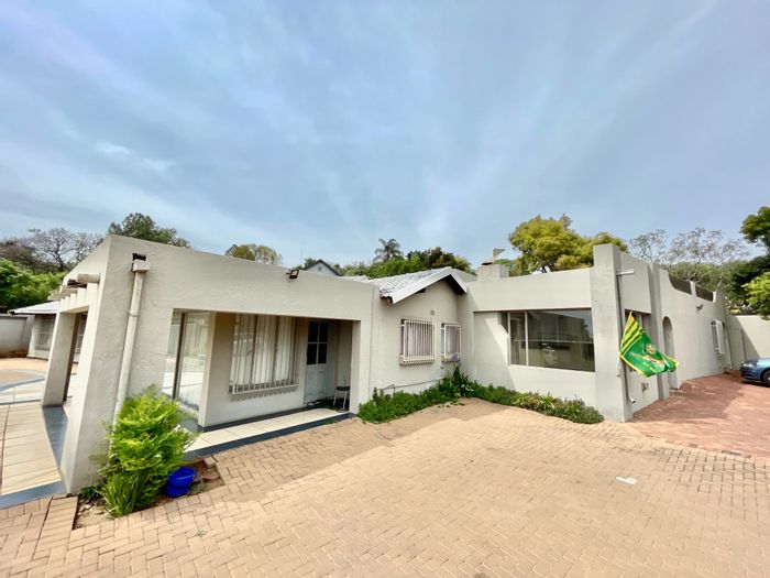 Property #ENT0263508, House for sale in Waterkloof