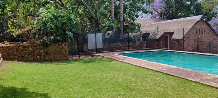 Property #ENT0264019, Townhouse for sale in Waterkloof Park