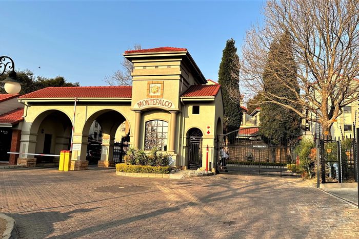 Property #ENT0265346, Apartment for sale in Lonehill