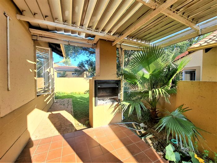 For Sale: 3-Bed Townhouse in Amberfield Heights Estate with Patio and Built-In Braai